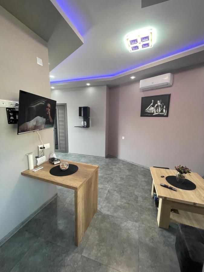 Comfortable Apartment Комфортные Апартаменты Self Check In Yerevan Bagian luar foto