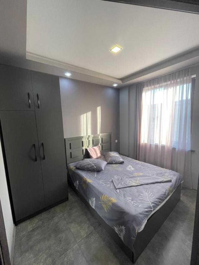 Comfortable Apartment Комфортные Апартаменты Self Check In Yerevan Bagian luar foto