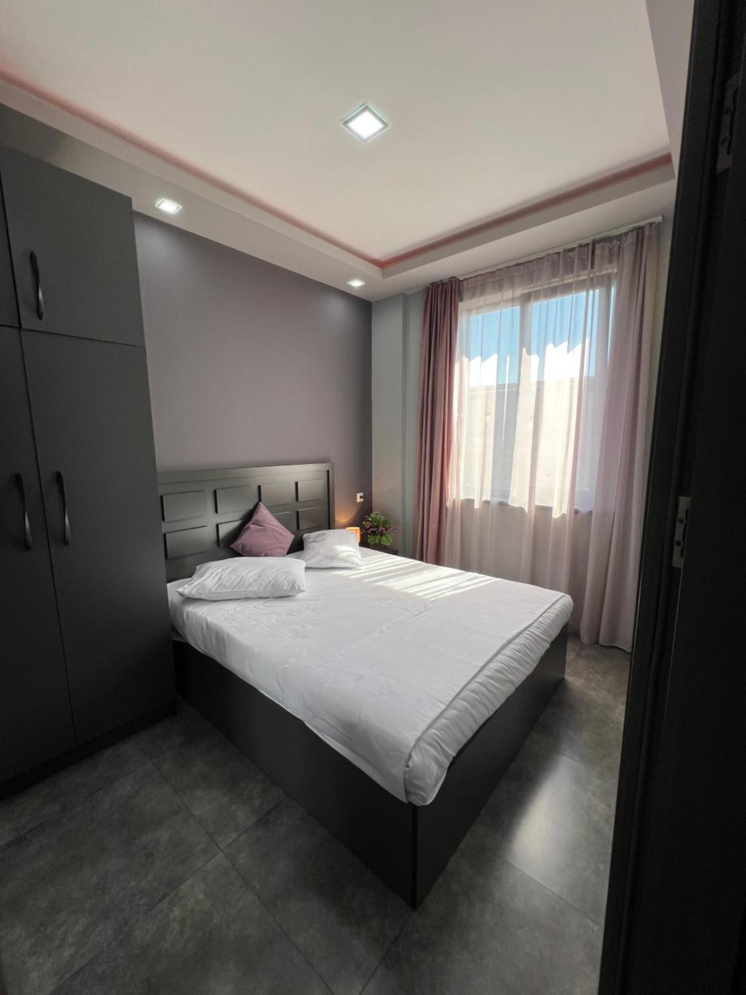 Comfortable Apartment Комфортные Апартаменты Self Check In Yerevan Bagian luar foto